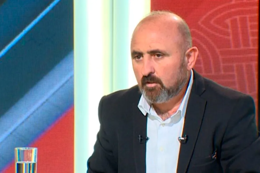 “1990-cı ildə “Ermənistanın Elçibəyi” hakimiyyətə gəlsəydi…” – Akobyandan qəribə iddia