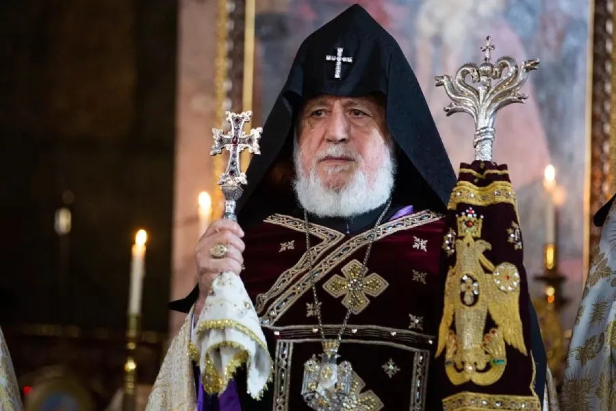 Erməni kilsəsi tarixində ilk: Katolikos II Qaregin məhkəmə qarşısına çıxacaq