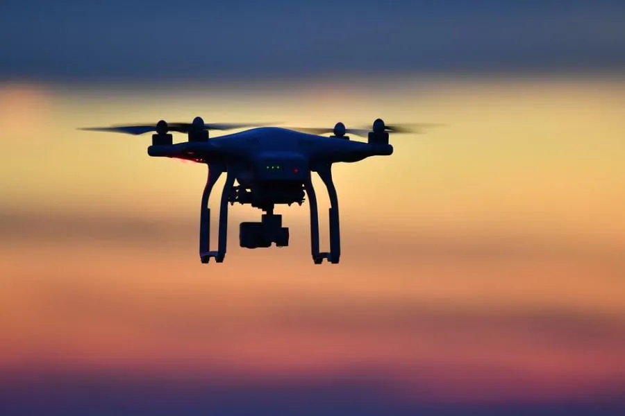 Almaniya hərbi bazası üzərində şübhəli DRONLAR - Cinayət işi açıldı