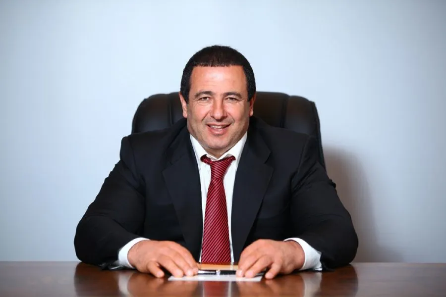 Ermənistanda Tsarukyanın kürəkəni saxlanıldı, yaxın adamı həbs edildi - VİDEO