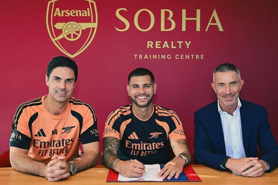 "Arsenal" Brunu Qimaraynşi transfer etdi