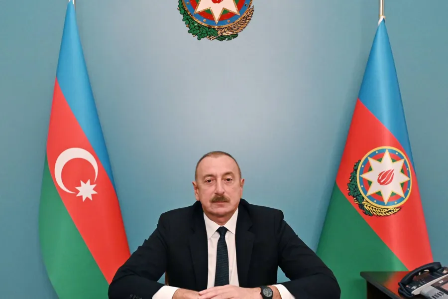 İlham Əliyevdən Donald Trampa MƏKTUB