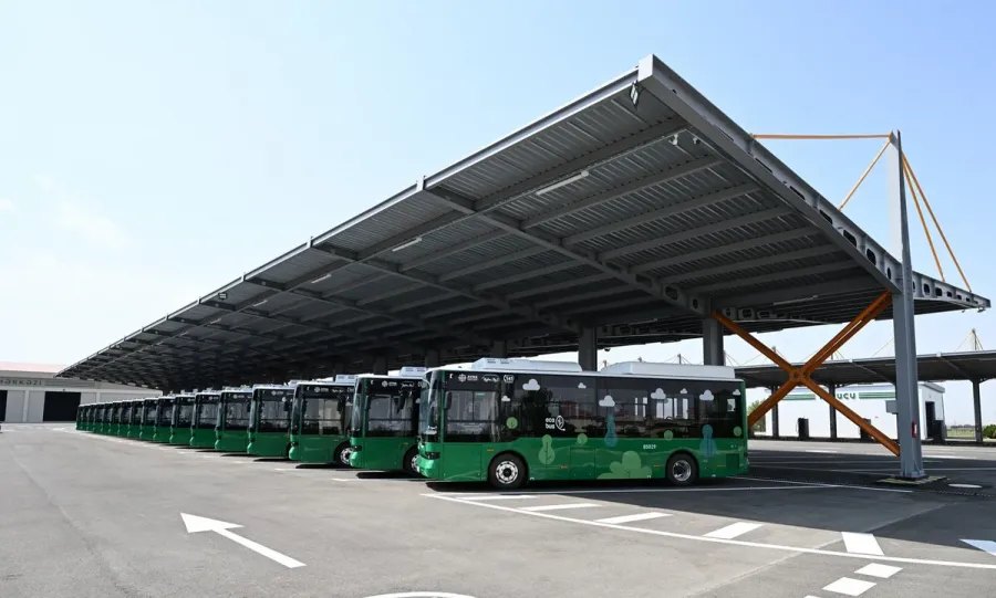 İlham Əliyev Naxçıvanda yeni elektrik avtobuslarına baxdı - YENİLƏNDİ — 7