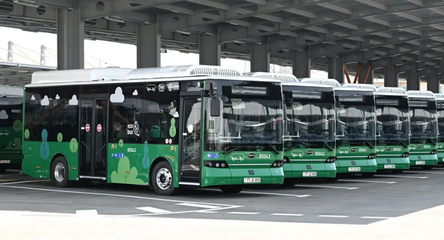 İlham Əliyev Naxçıvanda yeni elektrik avtobuslarına baxdı - YENİLƏNDİ — 9