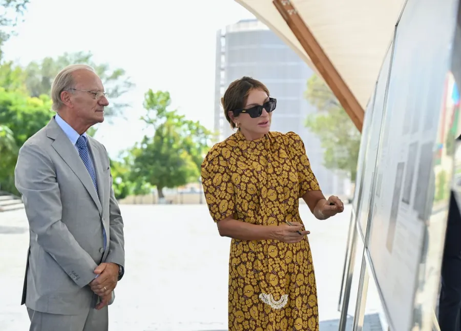 Prezident Möminə xatun türbəsində görülən işlərlə tanış oldu — 1