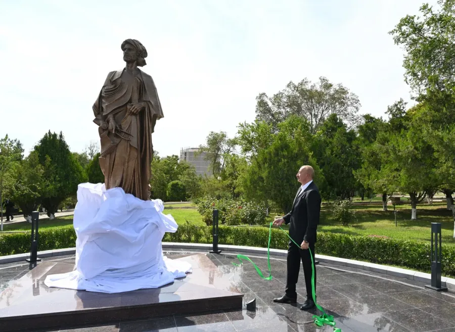 900 illik memarlıq irsi Naxçıvanda belə əbədiləşdirildi - Prezident açılış etdi — 3