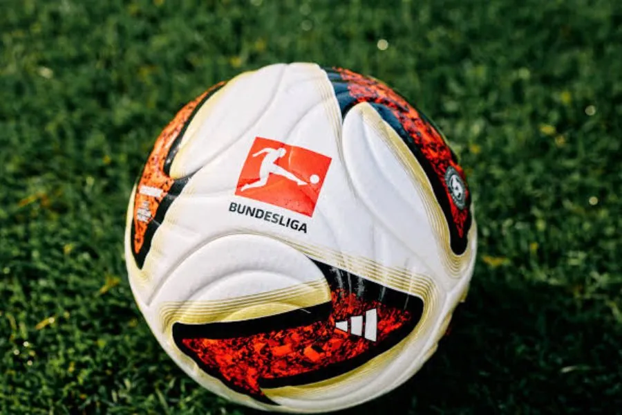 Bundesliqada inanılmaz start! Yeni top məhsuldarlığı artırıb