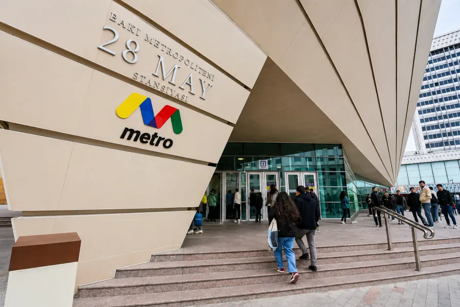 DİQQƏT!: Metronun “28 May” və “Nizami” stansiyaları arasında hərəkət dayandırıldı