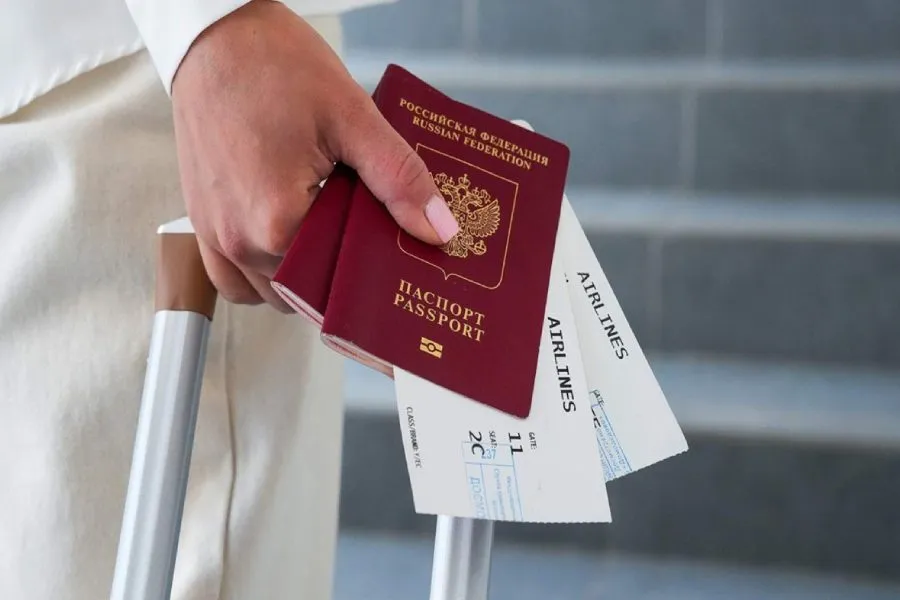 4 Avropa ölkəsi Rusiyanın pasportlarına məhdudiyyət qoyur