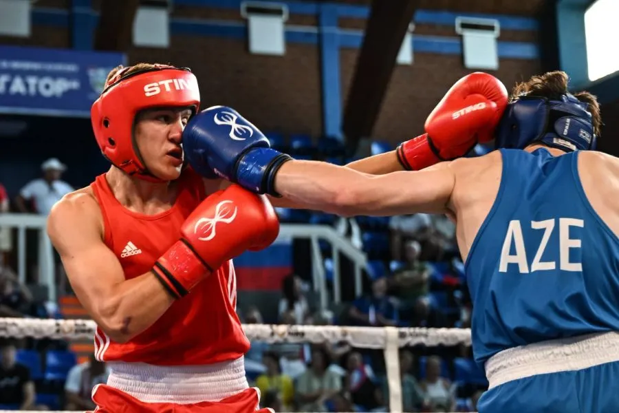 Yarımfinal bileti və medal! Əli Baxışov Avropada növbəti qələbəsini qazandı