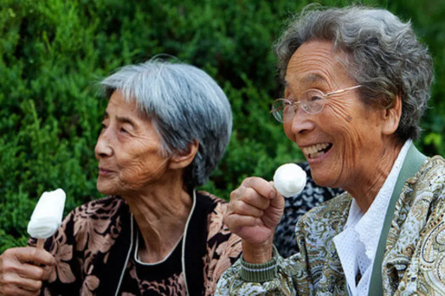 Cənubi Koreyada 100 yaşa çatan qadınların sirri araşdırıldı