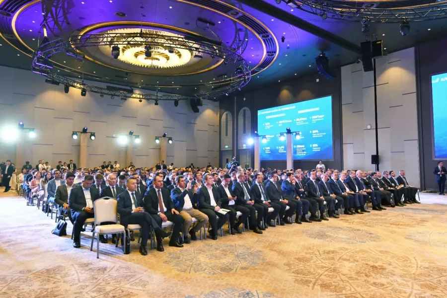 400 şirkət bir araya gəldi, mühüm sənədlər imzalandı — 1