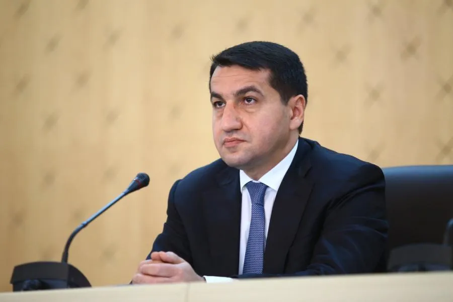 Hikmət Hacıyev: Azərbaycan-Özbəkistan münasibətləri əbədi dostluq mərhələsinə yüksəlir