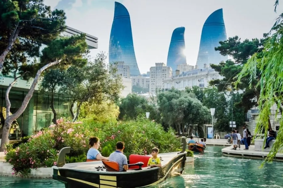 Azərbaycana turist axını azaldı