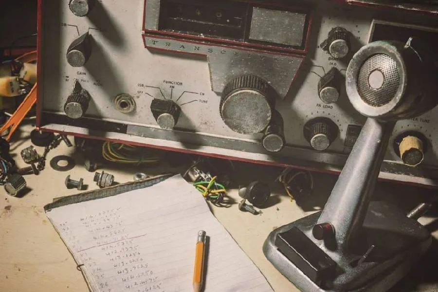 “Doomsday Radio” broadcasts 19 coded messages: What is happening on August 27?