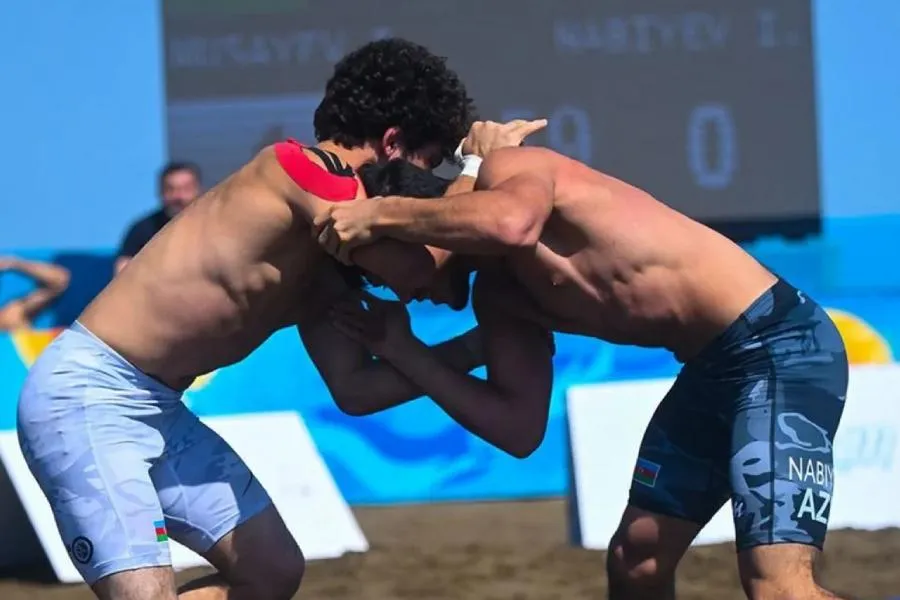 Azərbaycanın 6 güləşçisi Dünya Seriyasında yarımfinalda!