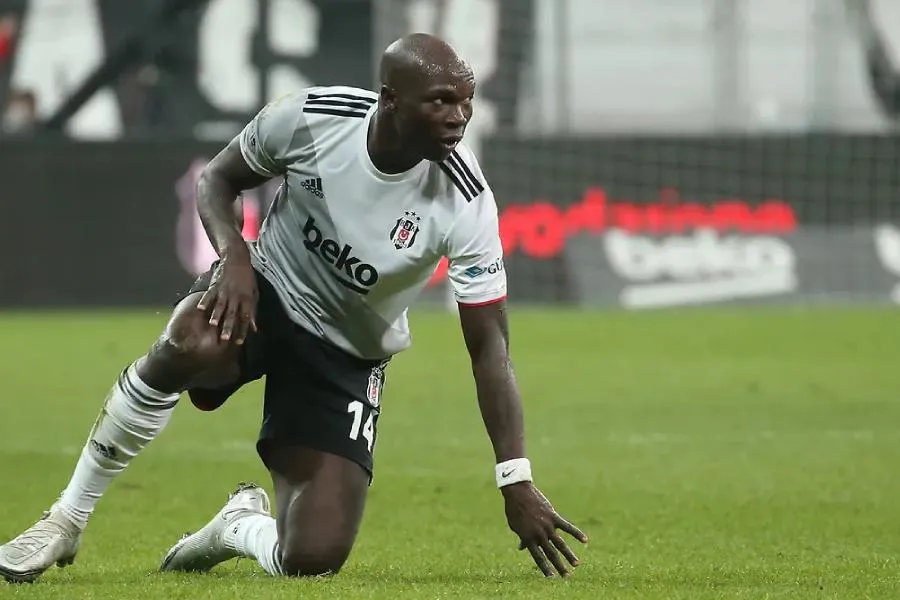 Vinsent Abubakarın “Neftçi”dən sonrakı ünvanı bəlli oldu