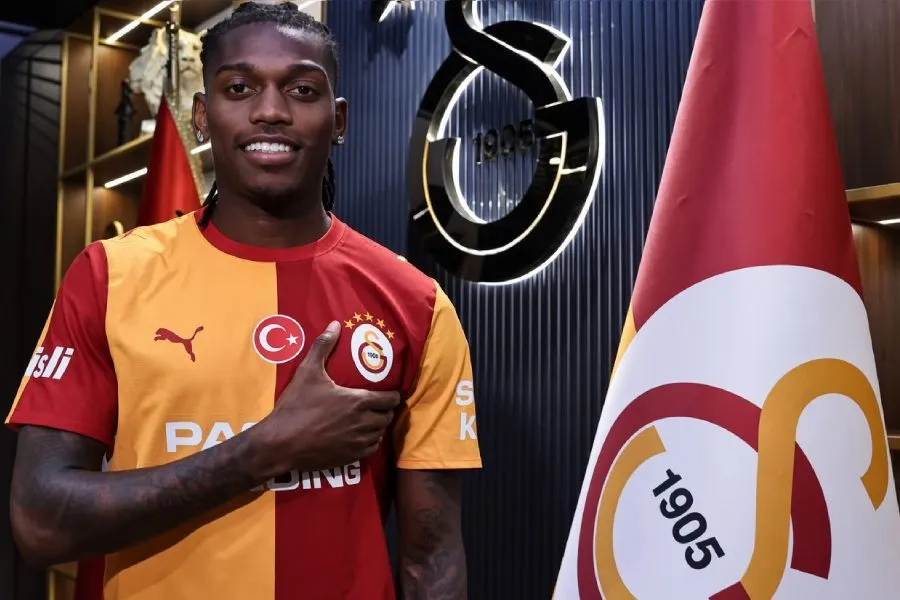 Rafael Leau “Qalatasaray”da yeni hədəfini açıqladı: Çempionluq!