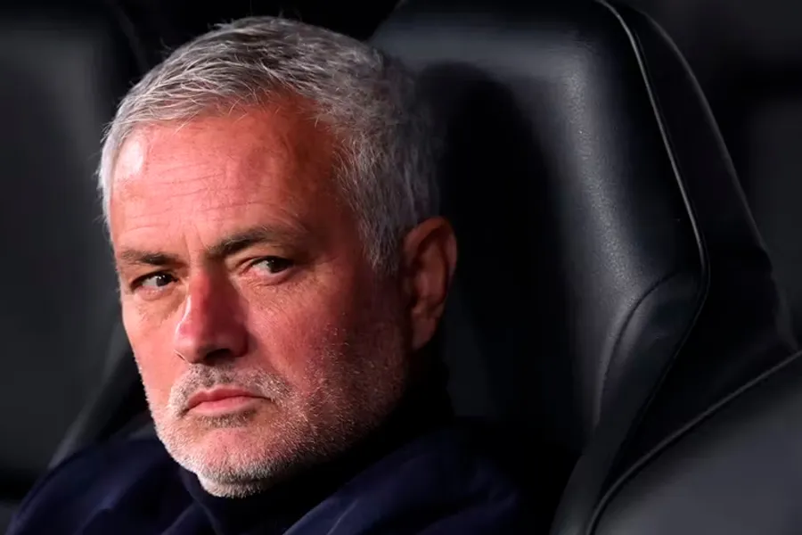 Mourinyo Bellinqemə heyran qaldı: “Mərkəzdə oynayanda inanılmazdır!”