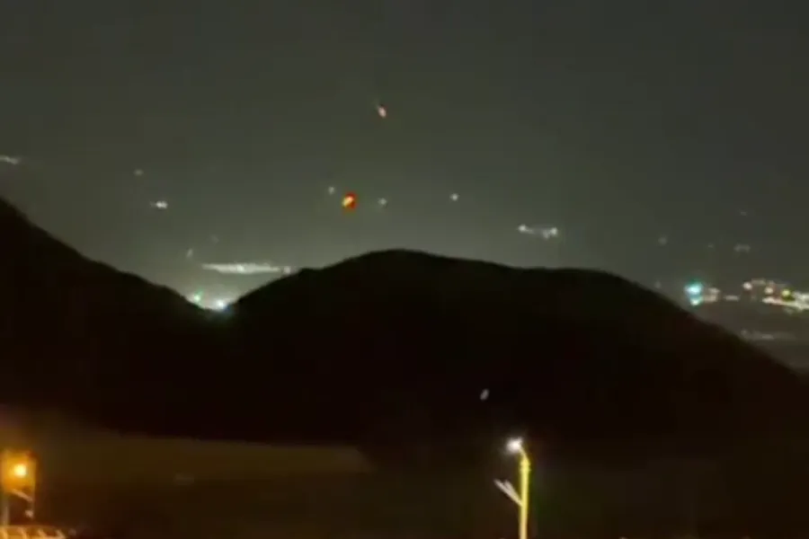 İordaniyada hava limanına ballistik raket zərbəsi endirildi - VİDEO