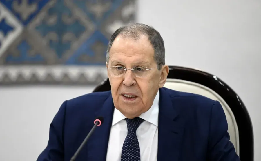 Lavrov says Armenia may soon abandon its bid to join the EU