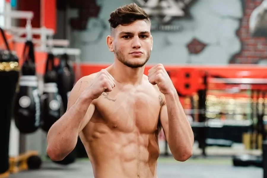 UFC-də yeni azərbaycanlı! Məhəmmədəli Osmanlı rəsmi heyətə düşdü