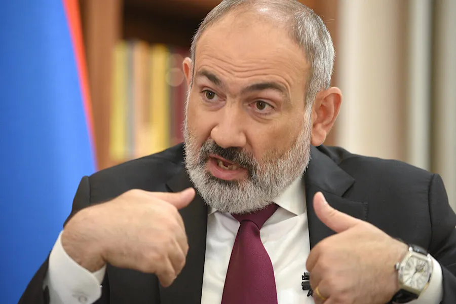 Paşinyan Aİ ilə bağlı qərarını AÇIQLADI: Davam, yoxsa tamam?