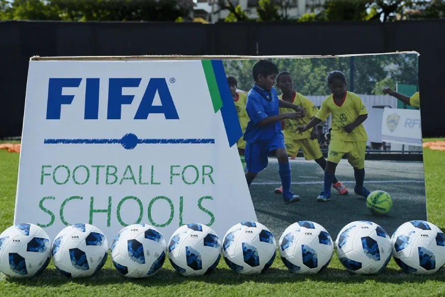 Uşaq futbolunda yeni dövr: FIFA-nın məşhur tətbiqi Azərbaycan dilində!