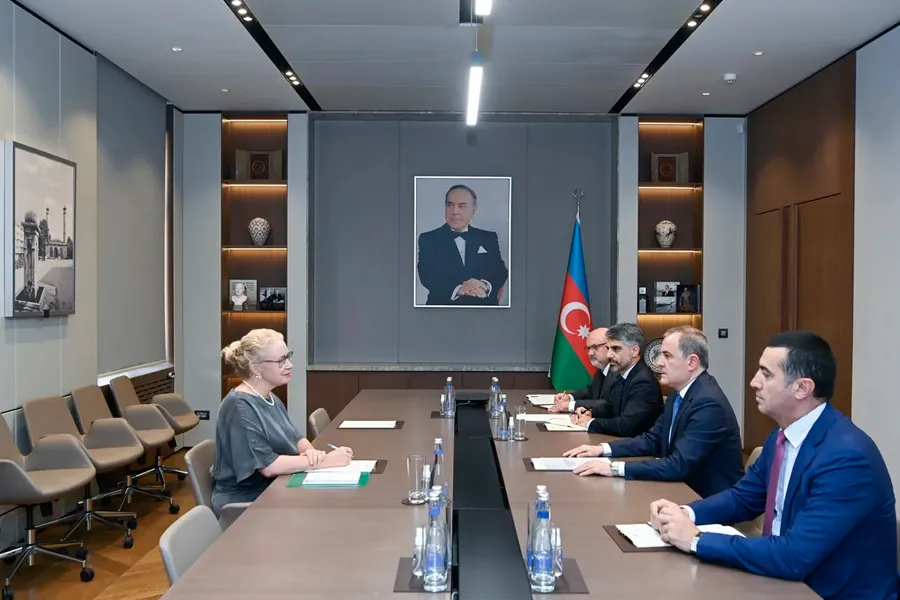 Ceyhun Bayramov İsveçin yeni səfiri ilə görüşdü