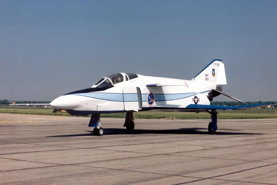 Yunanıstanda "F-4 Phantom" qırıcısı qəzaya uğradı - VİDEO