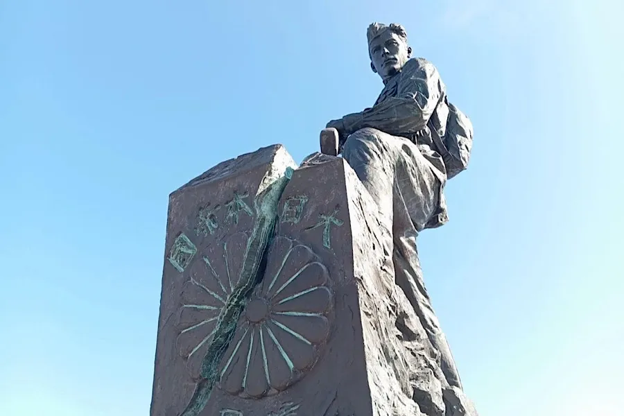 Rusiyadakı bu abidə Tokionu ayağa qaldırdı: “Təcili sökülsün!”