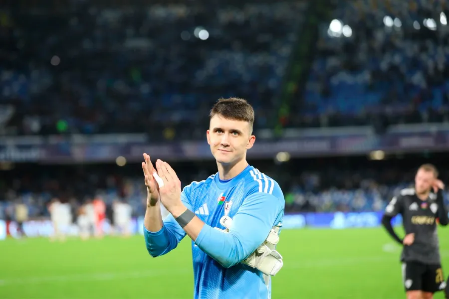 “Qarabağ”ın 76 oyunluq qapıçısı Polşaya qayıdır