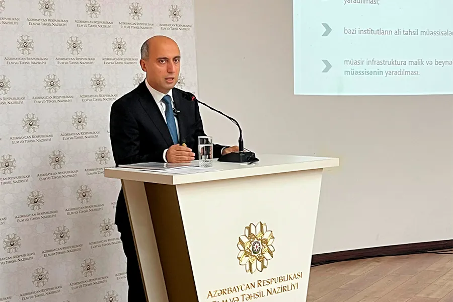 Emin Əmrullayev: "Dünyada təhsilin nəticələri geriləyib"