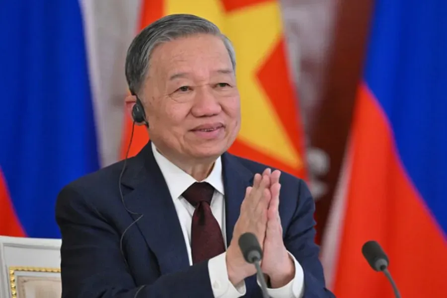 Putin meets Vietnamese counterpart