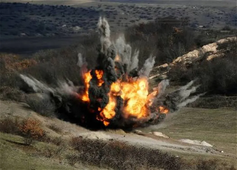В Ходжалинском районе сотрудник ANAMA подорвался на мине