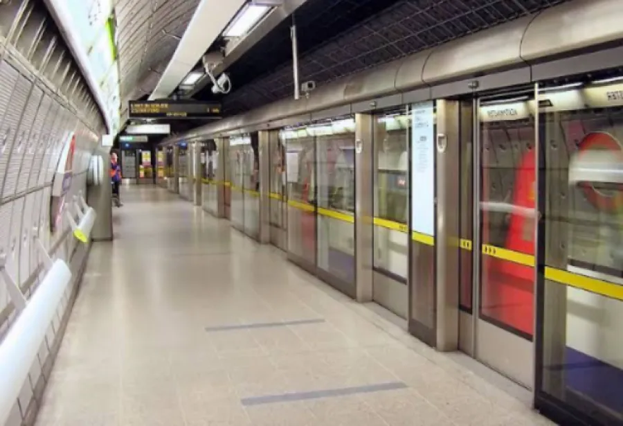 Bakı metrosunda YENİLİK -  qoruyucu sədd çəkilir?