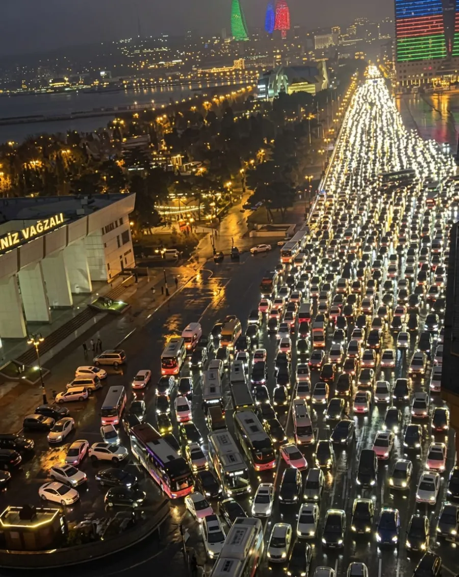 Что лежит в основе пробок в Баку?: «Никто не хочет нести ответственность» — Натиг Джафарли