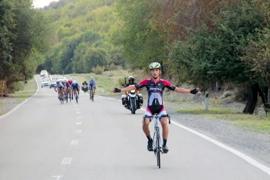 Zirvəyə doğru pedalladılar: Azərbaycan çempionatında qızıl medallar sahibini tapdı! — 8