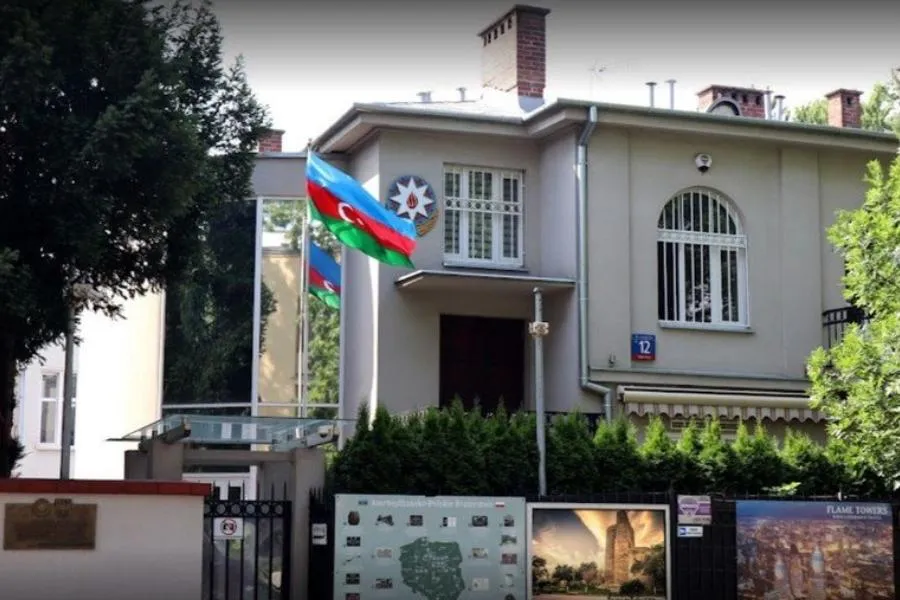 Varşavada pasportlarla bağlı YENİLİK - Səfirlik əlavə qəbul keçirəcək