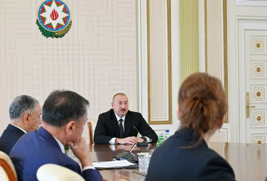 Президент: Воспитание молодого поколения в духе патриотизма и верности национальным принципам очень важно