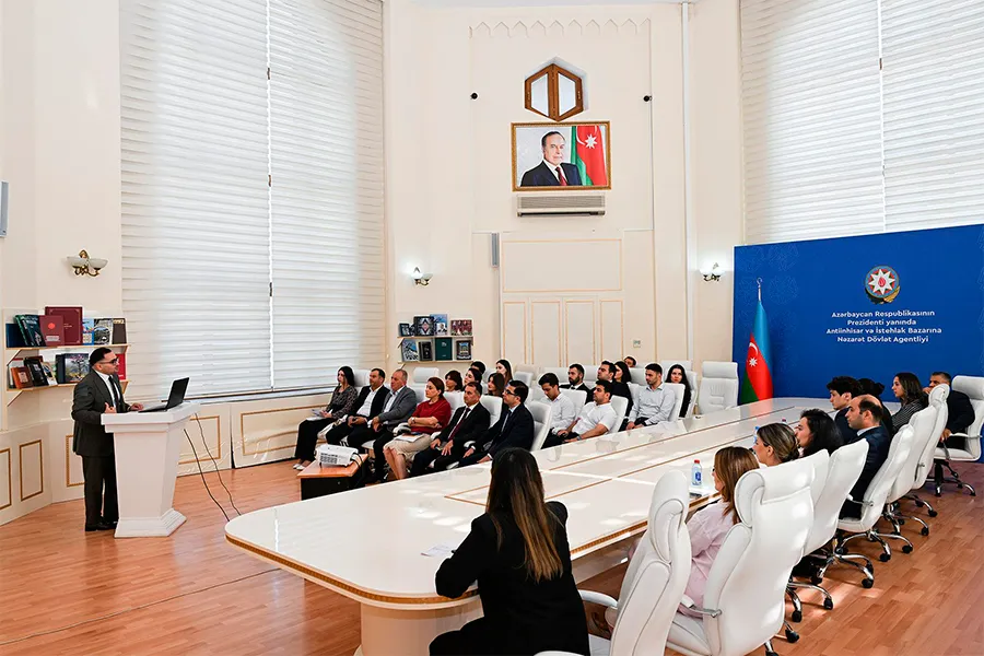 Təbii inhisar subyektlərinin nümayəndələri üçün təlim keçirildi