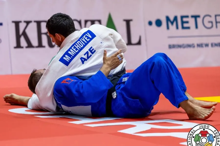 Məmmədəli Mehdiyev cüdo üzrə veteranlar arasında dünya çempionu oldu