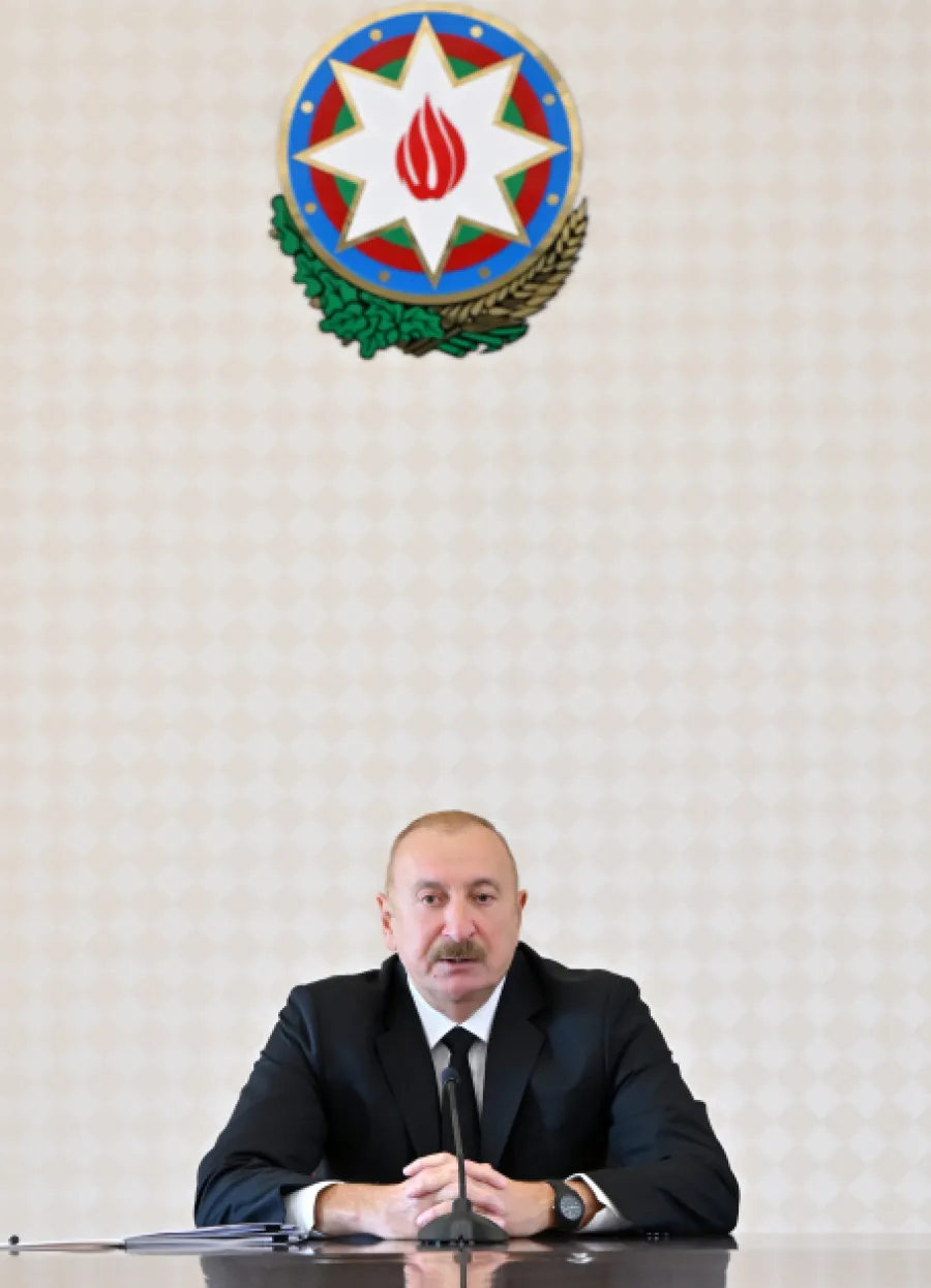 Prezidentin sədrliyi ilə müşavirə keçirildi — 5