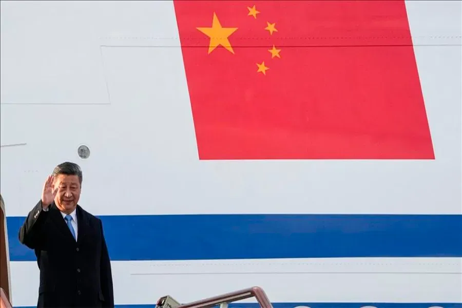Chinese leader heads to the United States