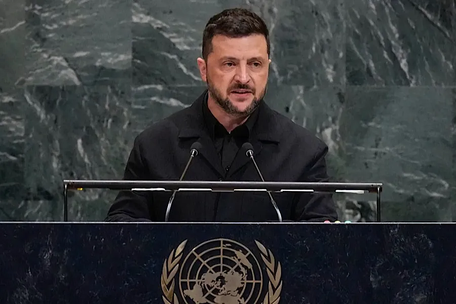 “Bu müharibəni yalnız bir nəfər dəstəkləyir” - Zelenski