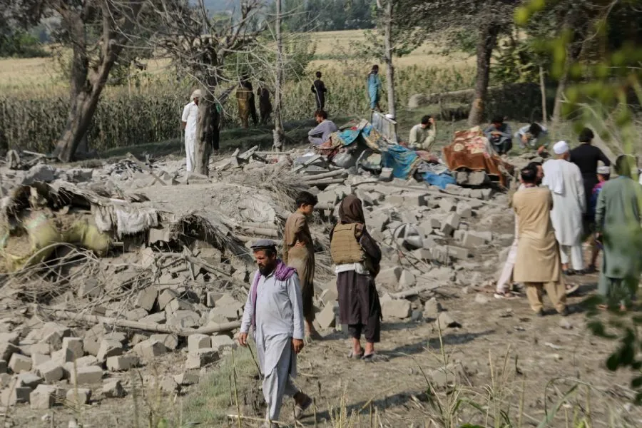 Pakistan Qəndəhara zərbə endirdi