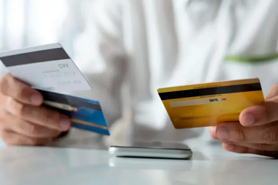 Azərbaycanda bank kartları ilə bağlı yeni məhdudiyyət tətbiq olunacaq