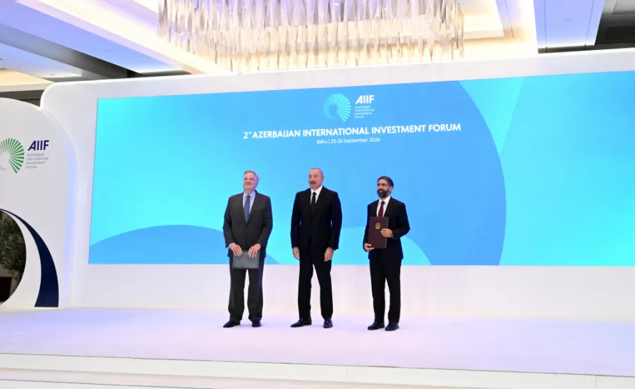 II Azərbaycan Beynəlxalq İnvestisiya Forumunda sənədlər mübadilə edildi — 1