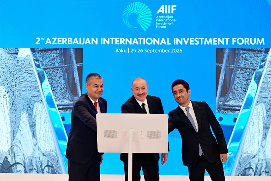 Prezident bu müəssisələrin təməlqoyma və açılış mərasimində iştirak etdi
