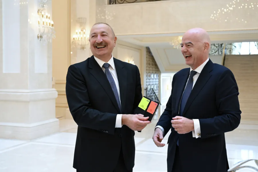 İlham Əliyev FIFA-nın prezidentini qəbul etdi — 2